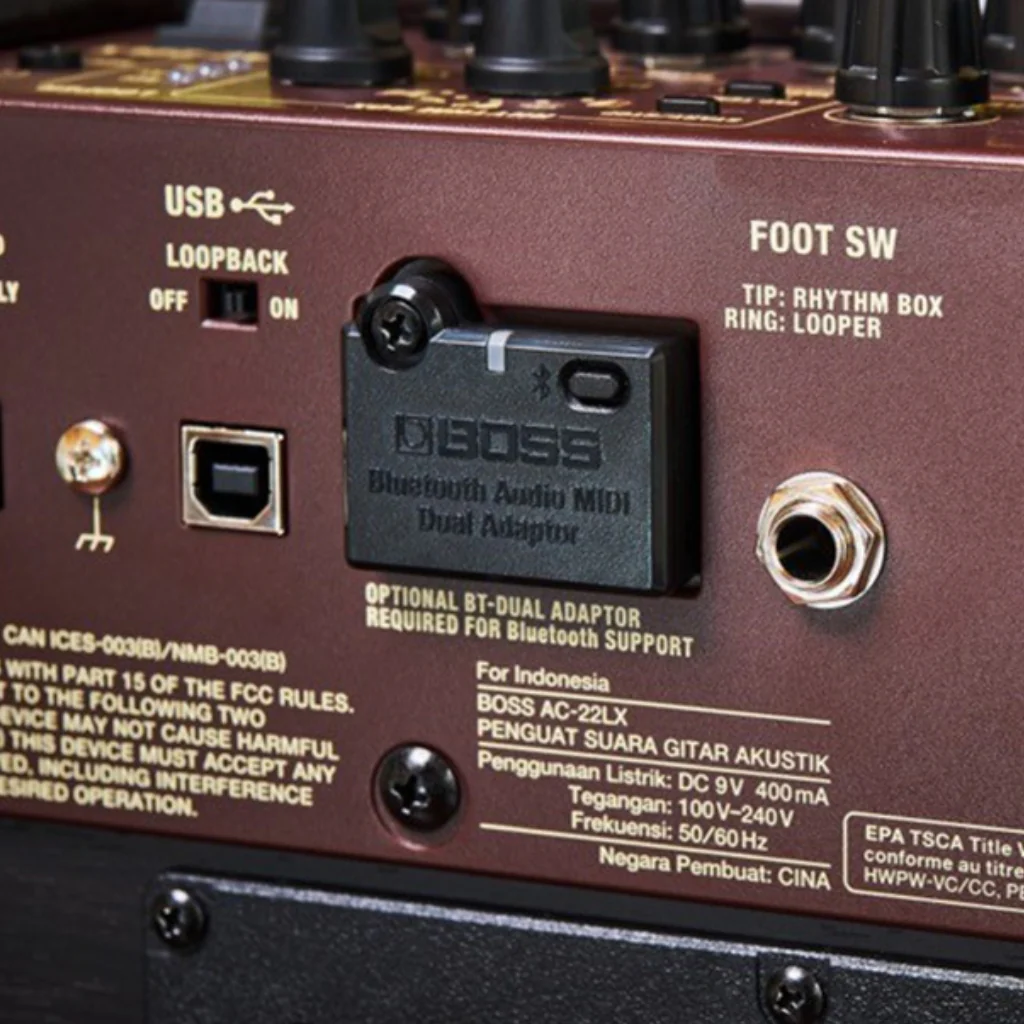 Boss AC-22 LX Acoustic Guitar Amplifier - Image 6
