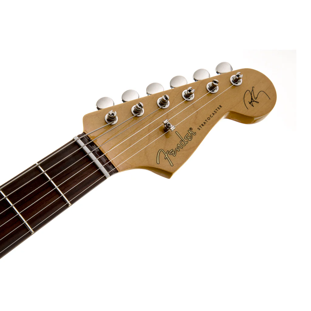 Fender Robert Cray Stratocaster, Rosewood Fingerboard, 3-Color Sunburst - Image 4
