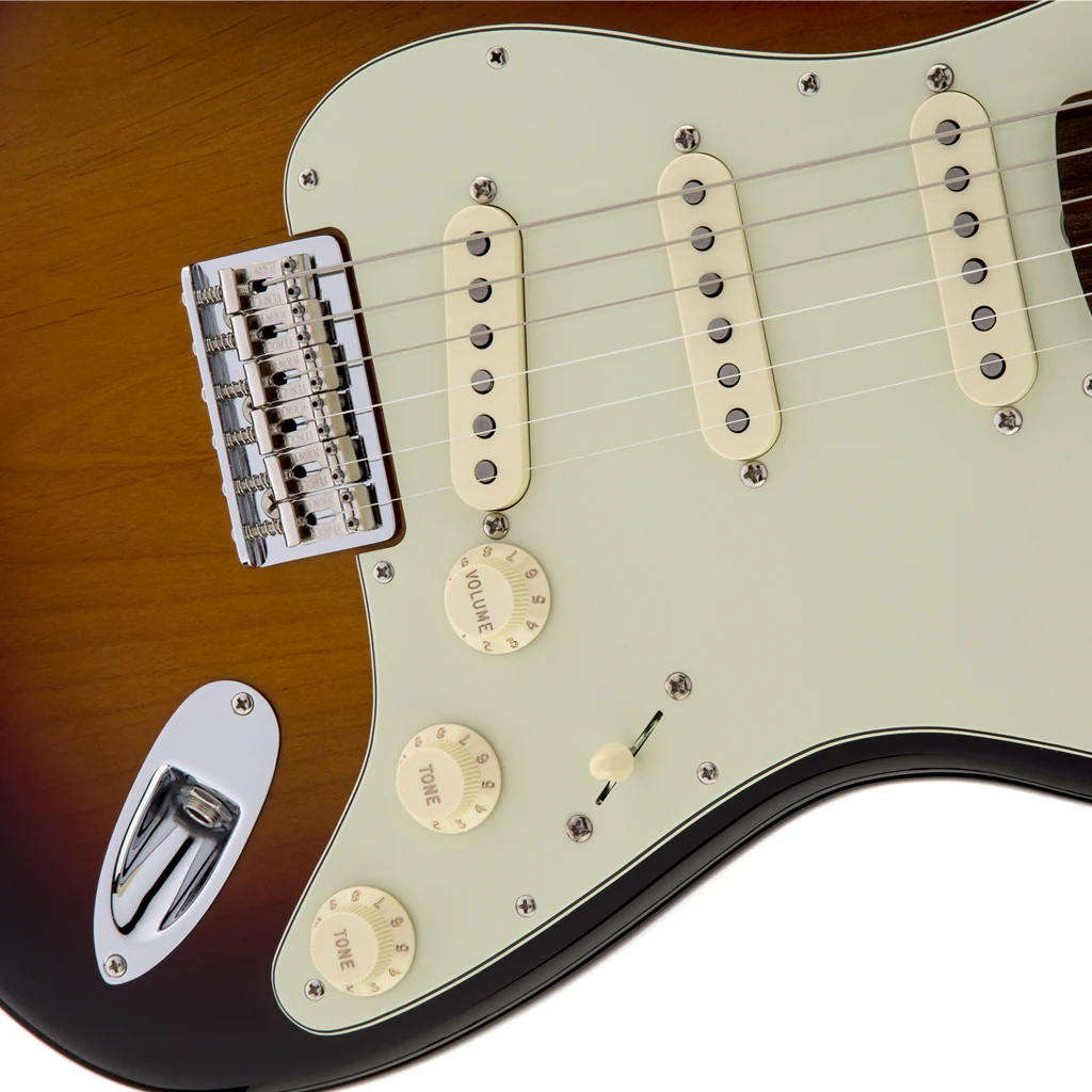 Fender Robert Cray Stratocaster, Rosewood Fingerboard, 3-Color Sunburst - Image 6