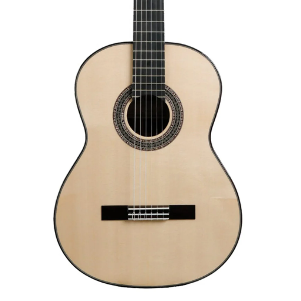 Katoh MM16 Classical Nylon-String Guitar with Bag