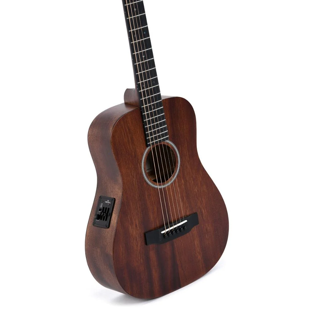 Sigma TM-15E Travel Guitar Mahogany + EQ/Gigbag - Image 4