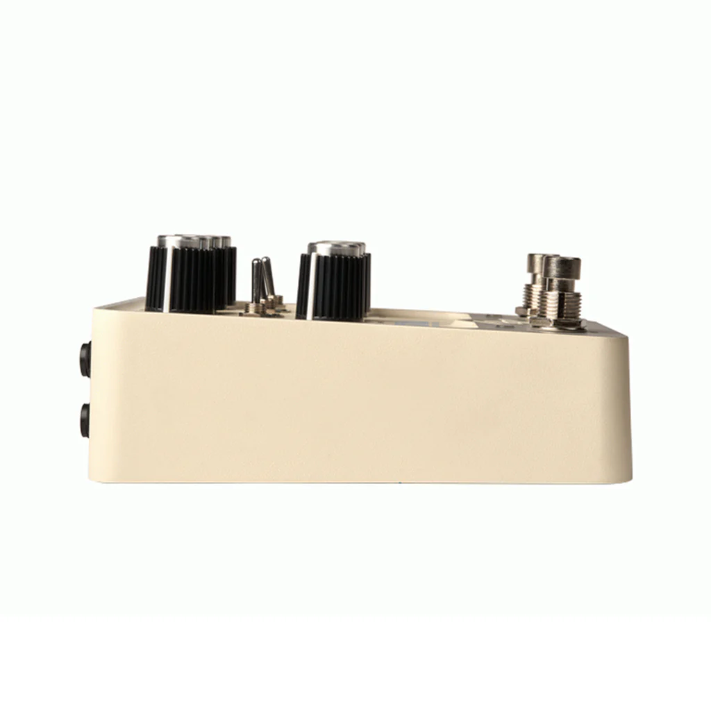 Universal Audio UAFX Astra Modulation Machine Effects Pedal - Image 3