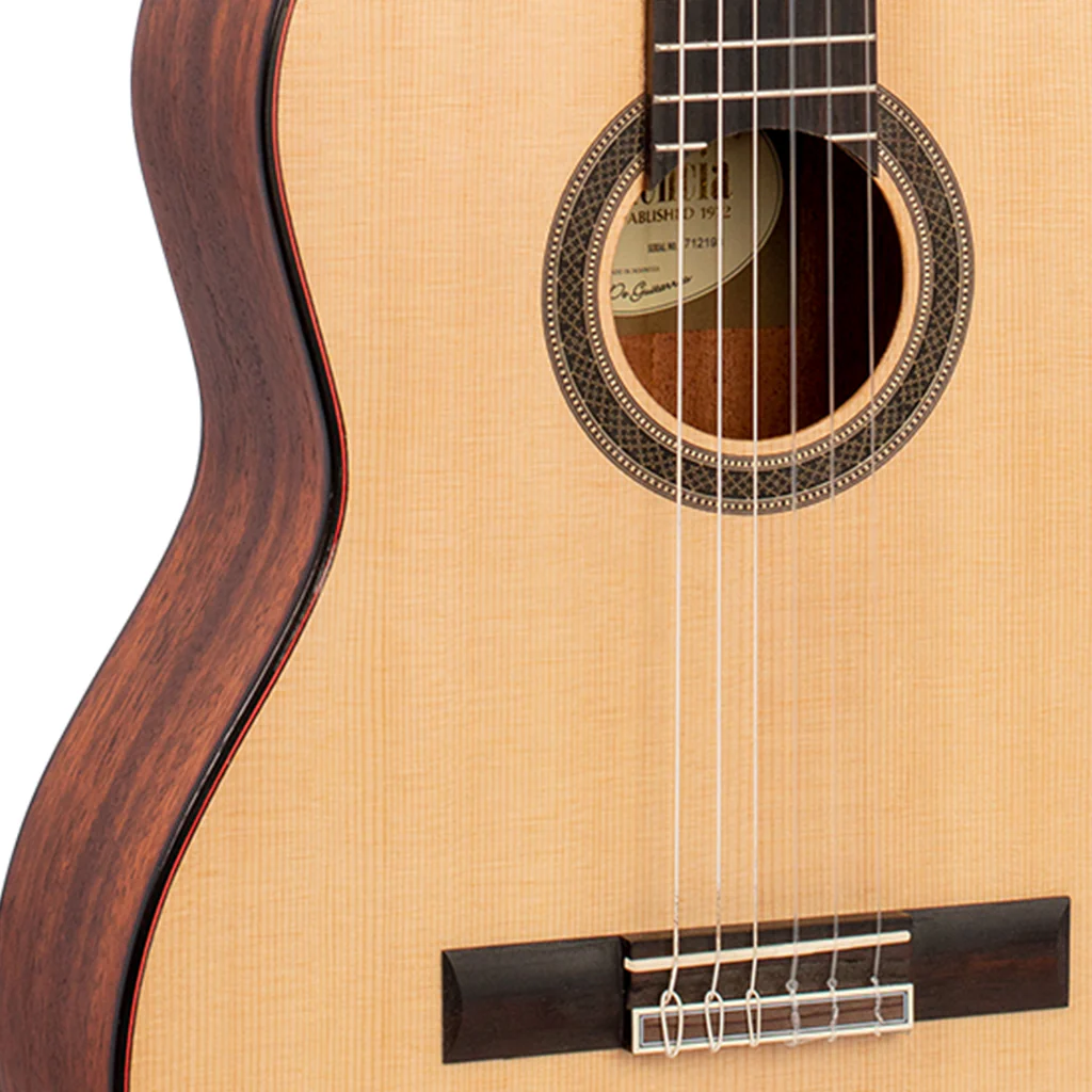 Valencia VC704 700 Series Nylon-String Classical Acoustic Guitar - Natural - Image 5