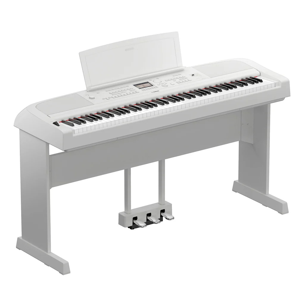 Yamaha DGX-670WH Portable Grand Piano Bundle