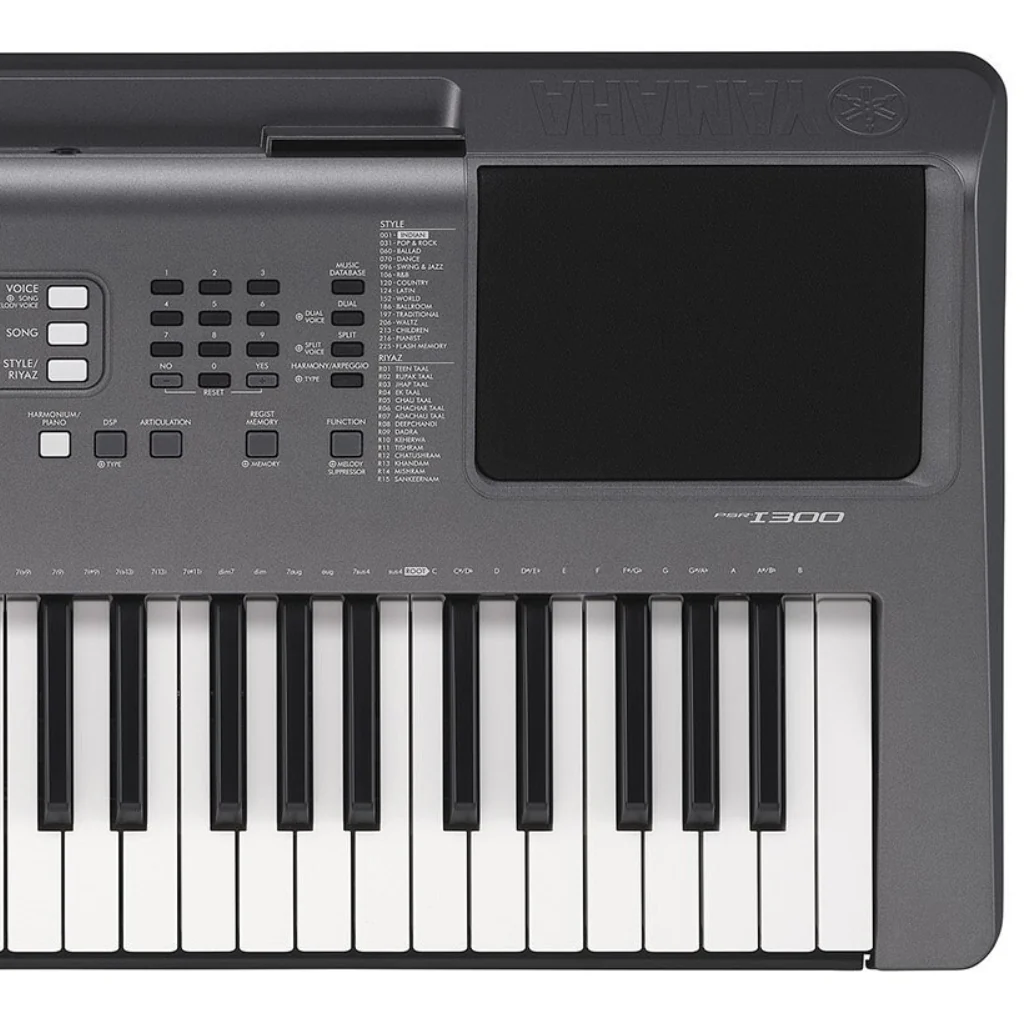 Yamaha PSR-I300 61-Key Indian Music Keyboard - Image 2