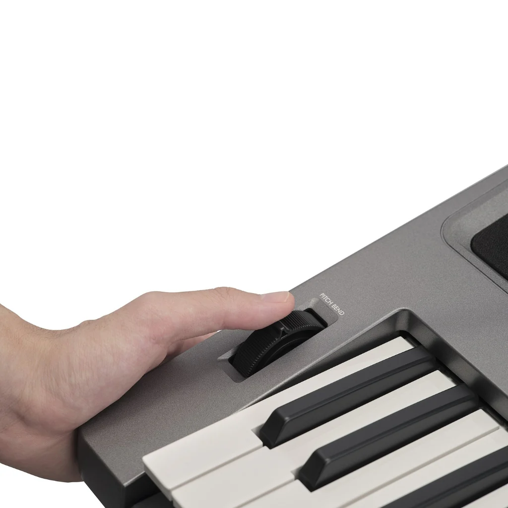 Yamaha PSR-I300 61-Key Indian Music Keyboard - Image 5