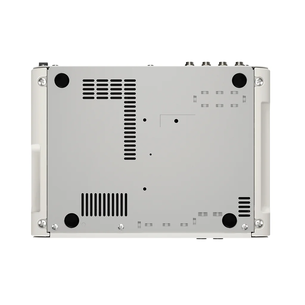 Yamaha URX44V Compact Audio/Video Interface 6-In/4-Out - White - Image 2