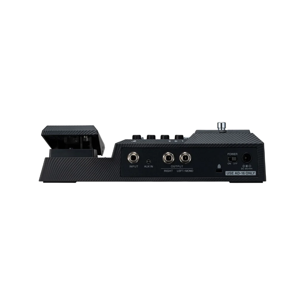 Zoom G2X Four Guitar Effects and Amp Simulator - Image 2